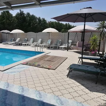 Harangvirag Apartmanhaz 2 Апартаменты *